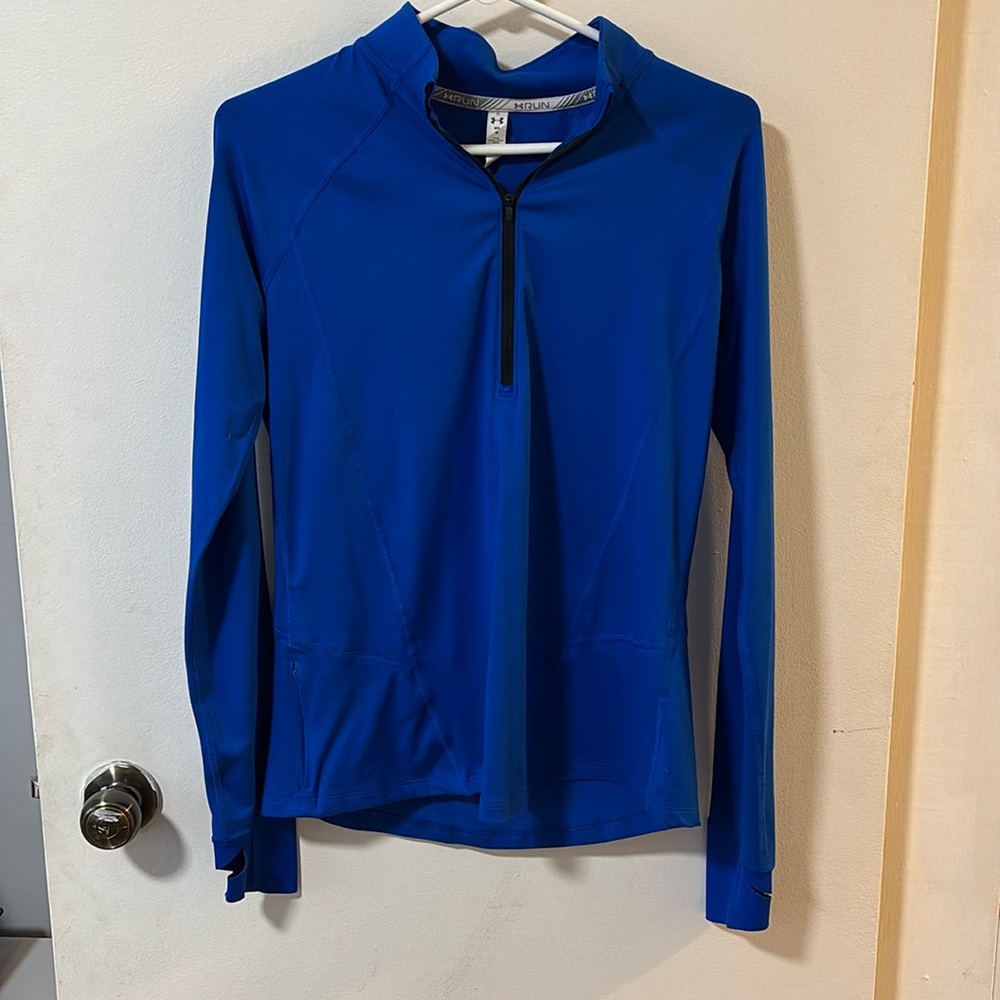 Under armour run long sleeve.